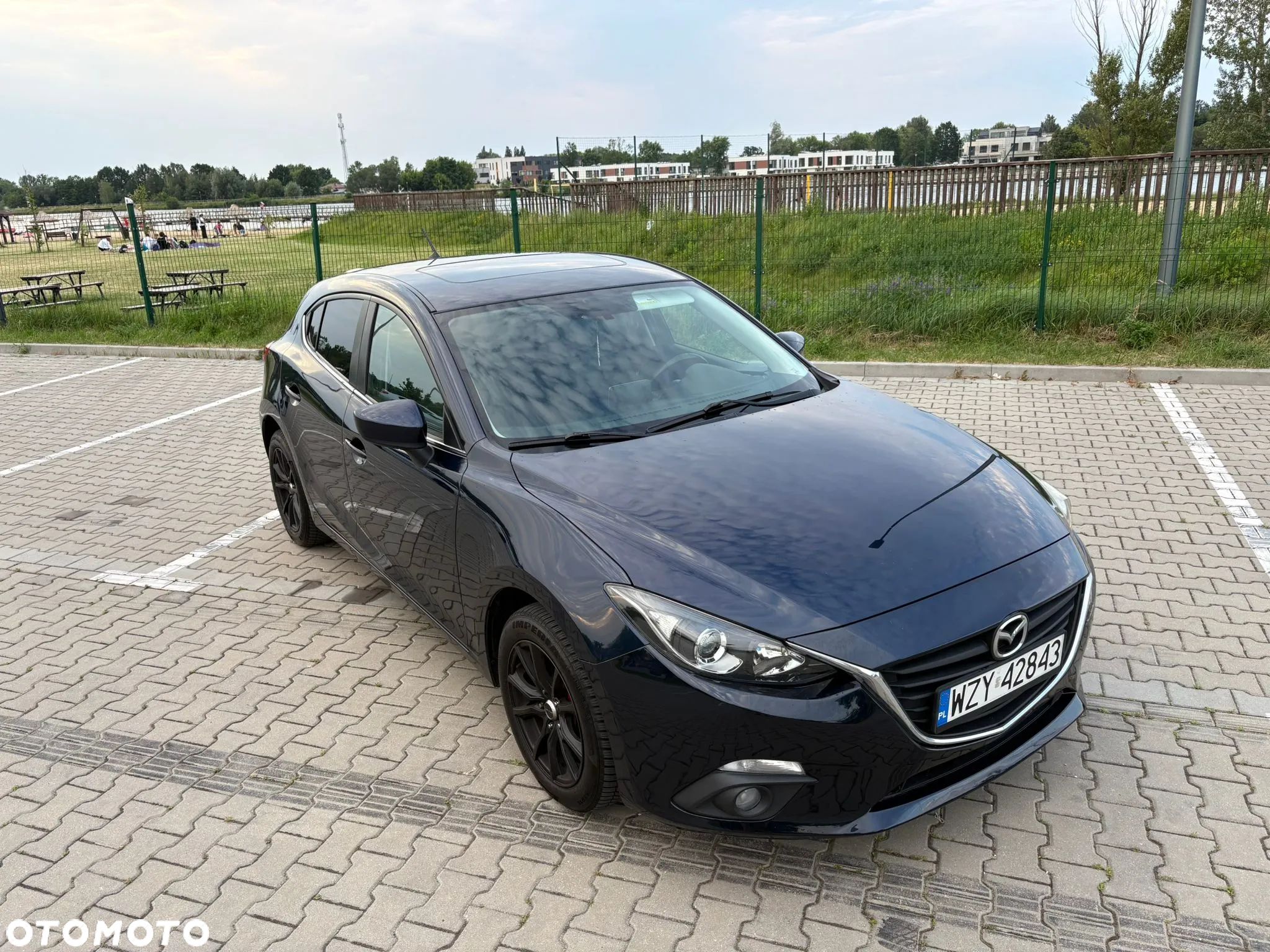 Mazda 3 - 1