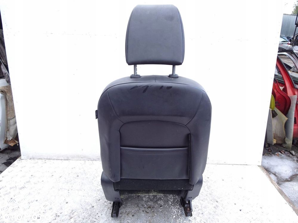 fotel lewy przód nissan qashqai j10 10-13r. anglik - 7