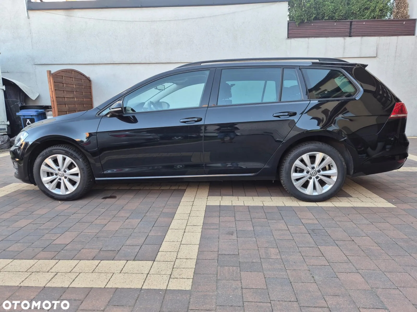 Volkswagen Golf 1.4 TSI BlueMotion Technology DSG Comfortline - 10