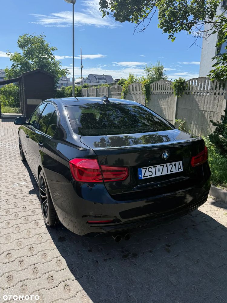 BMW Seria 3 320d Efficient Dynamics - 23