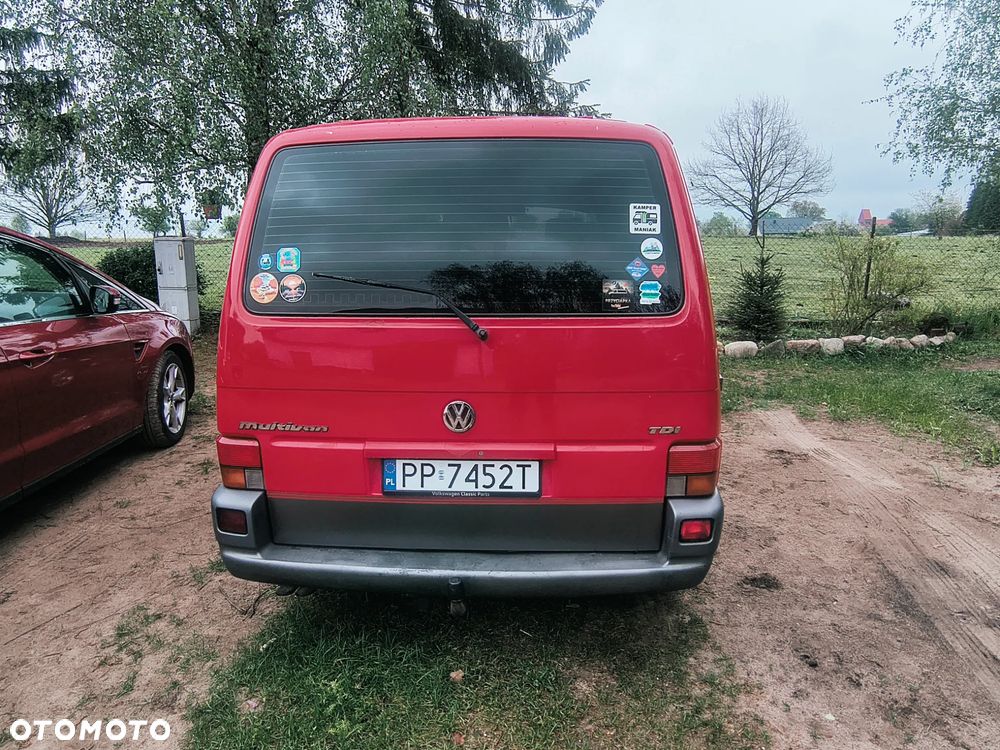 Volkswagen Multivan - 8