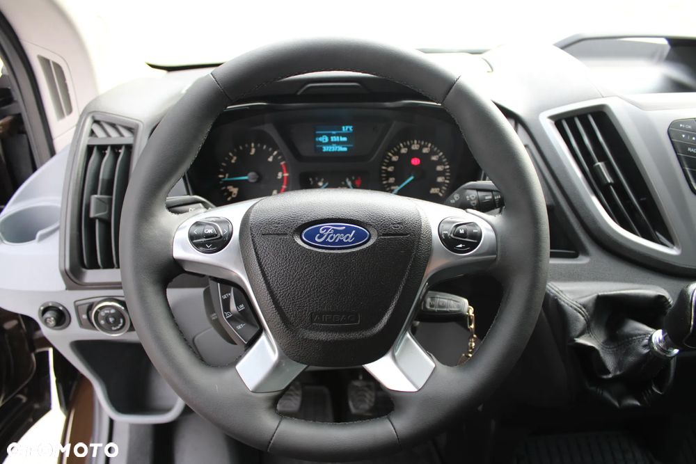 Ford Transit - 16