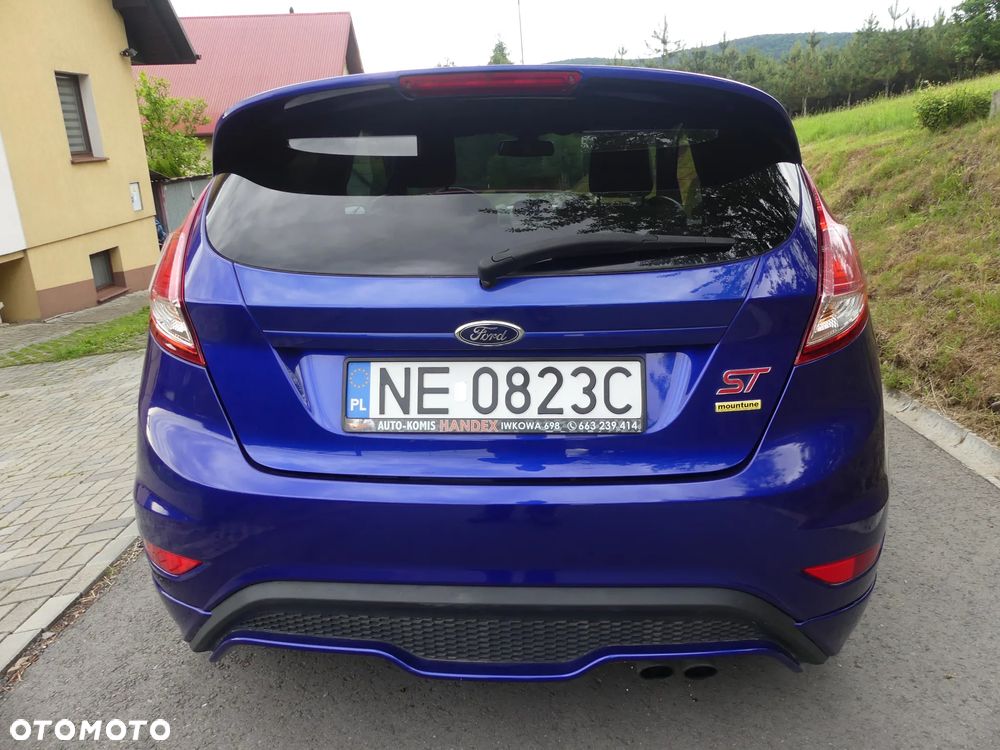 Ford Fiesta ST - 15