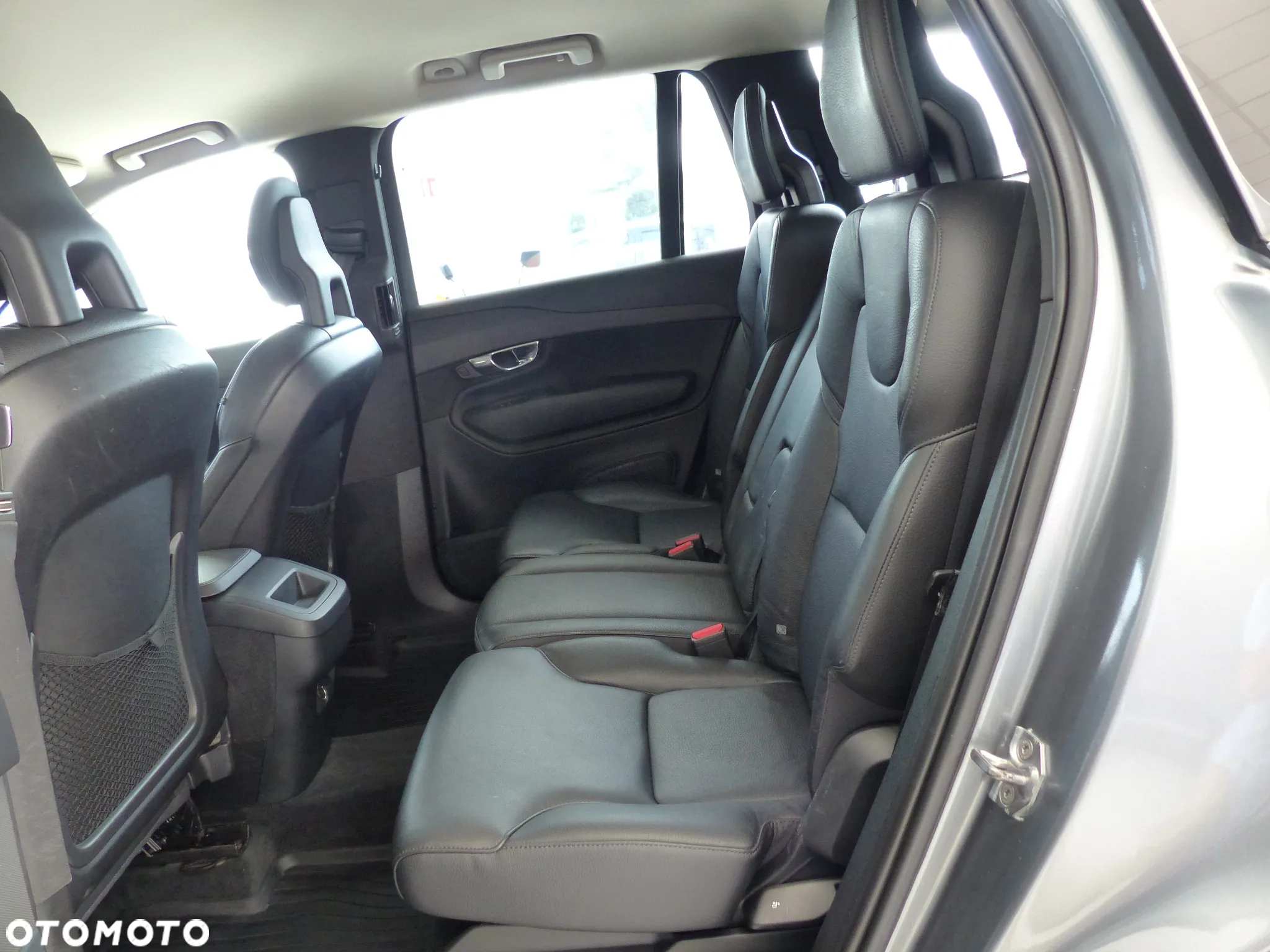 Volvo XC 90 D5 AWD Momentum - 17