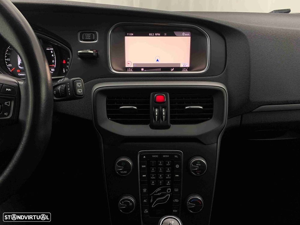 Volvo V40 1.5 T3 Sport Edition Plus Geartronic - 9