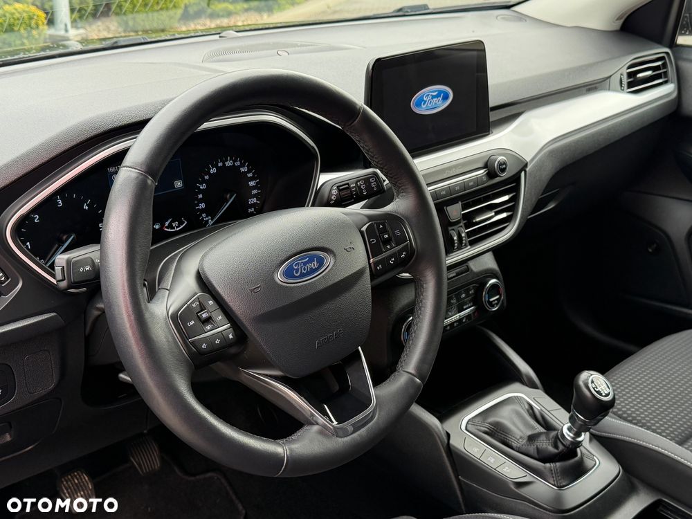 Ford Focus 1.5 EcoBlue STart-Stopp-System TITANIUM - 36