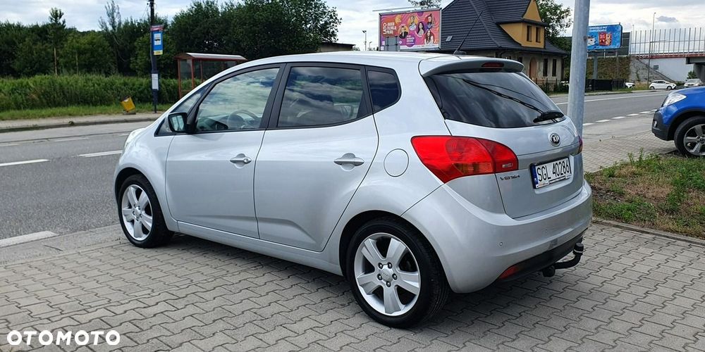 Kia Venga - 3