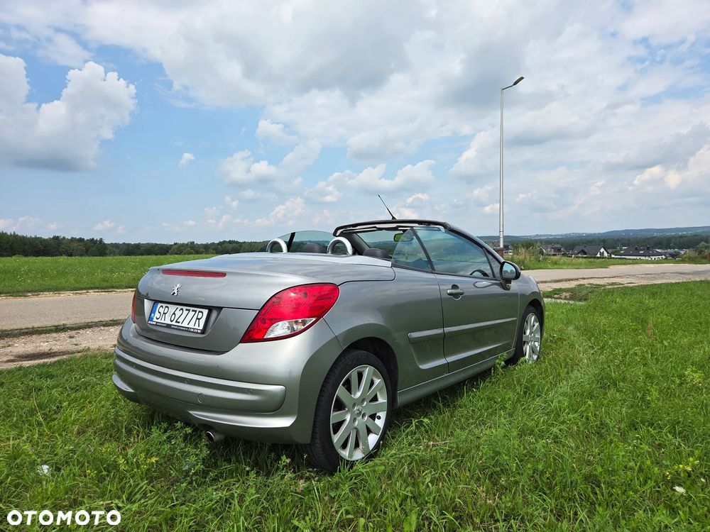 Peugeot 207 CC - 7
