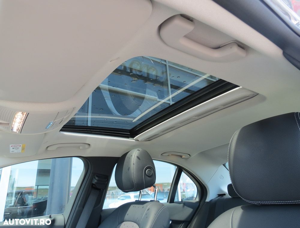 Mercedes-Benz C 220 d 4MATIC Aut - 10