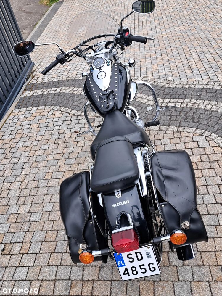 Suzuki Intruder - 4