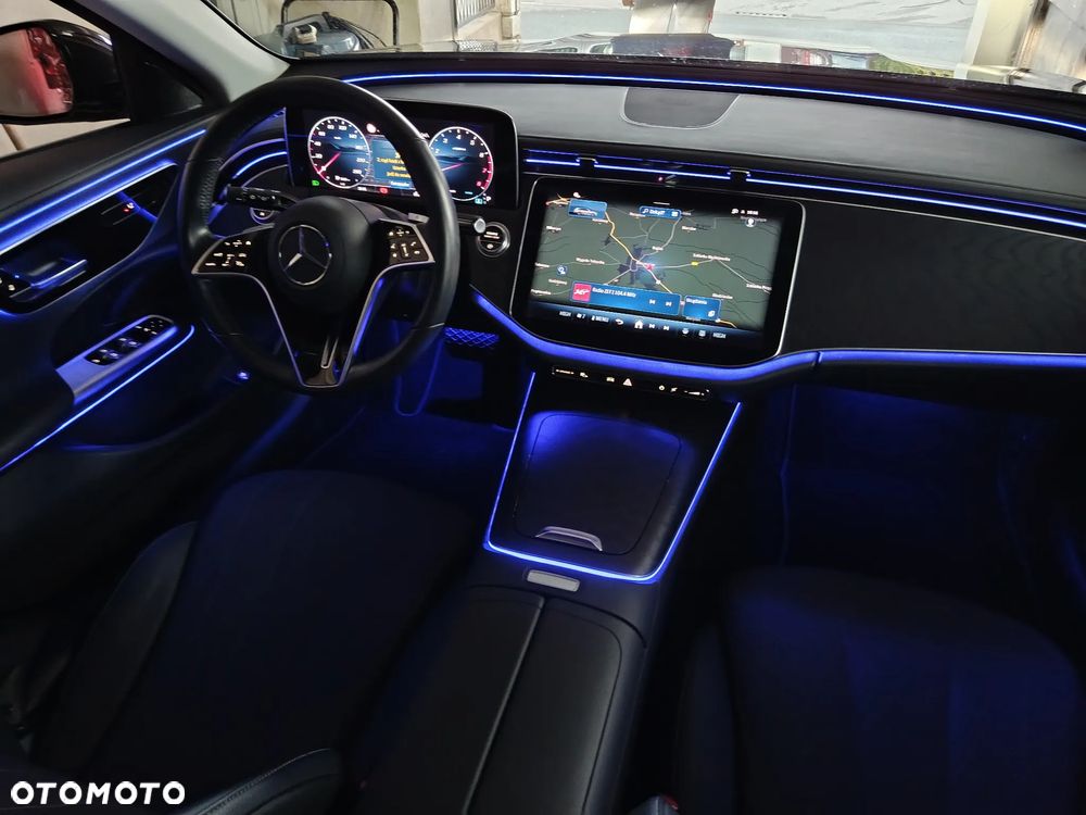 Mercedes-Benz Klasa E 200 mHEV Avantgarde 9G-Tronic - 16