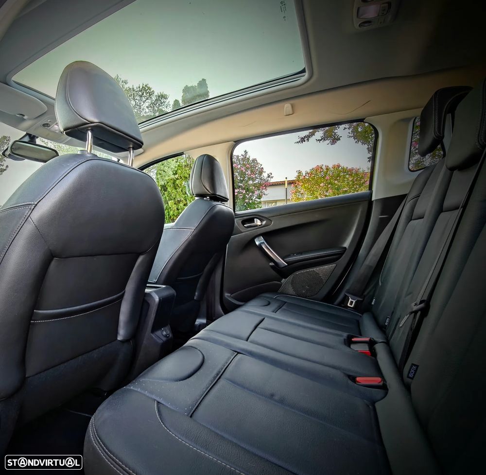 Peugeot 2008 BlueHDi FAP 120 STOP & START GT-Line Edition - 9