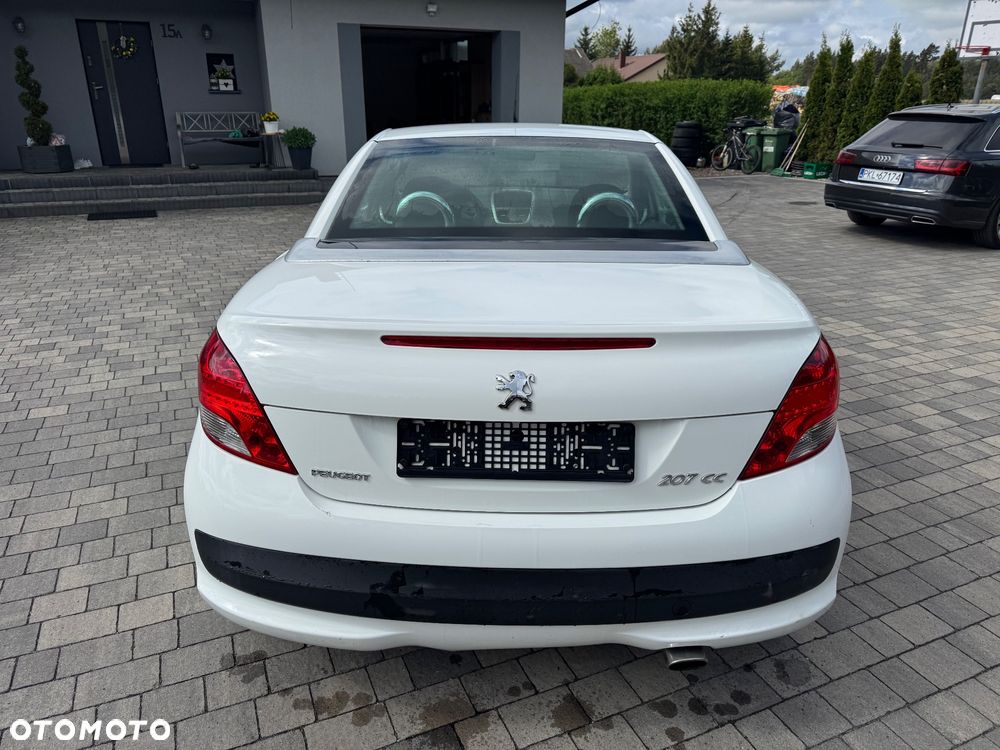 Peugeot 207 CC - 14