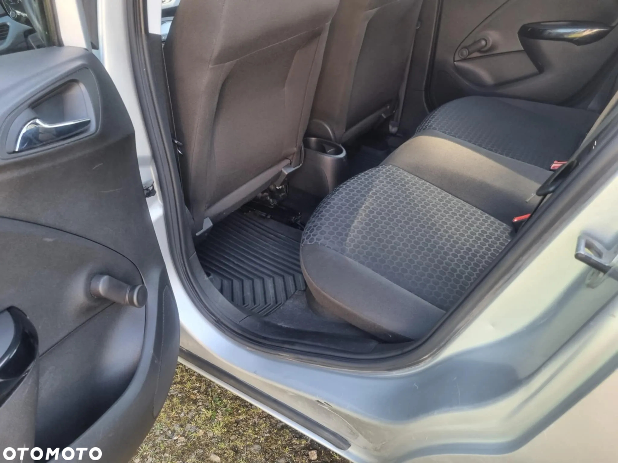 Opel Corsa 1.4 Color Edition - 27