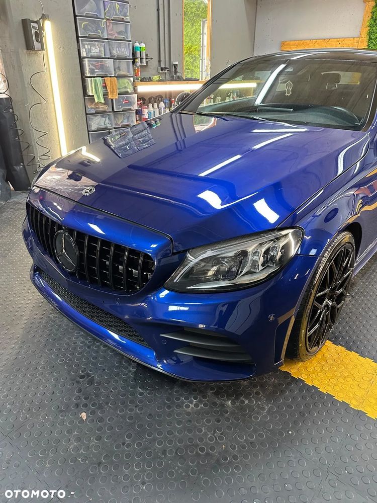 Mercedes-Benz Klasa C 300 9G-TRONIC - 17