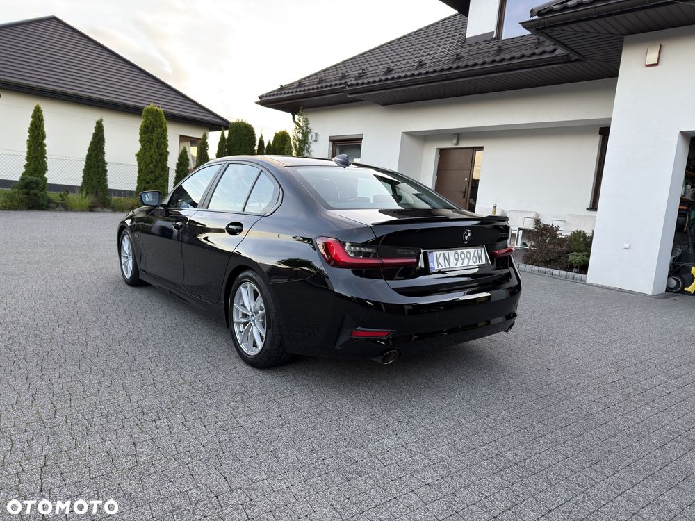 BMW Seria 3 330e Advantage - 6