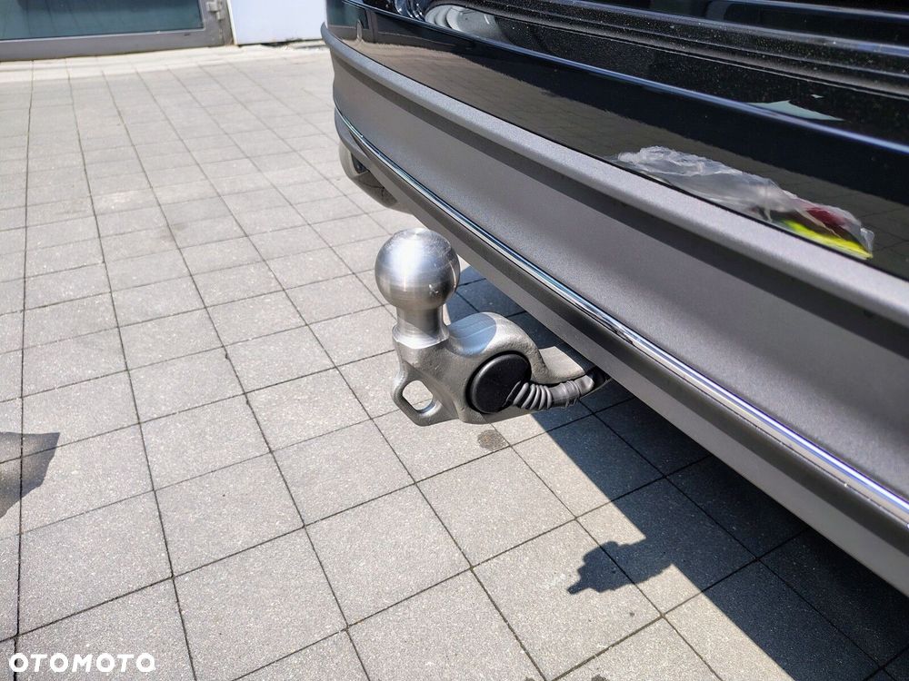 Volkswagen Passat - 11