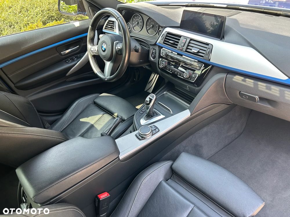 BMW Seria 3 340i M Sport - 14