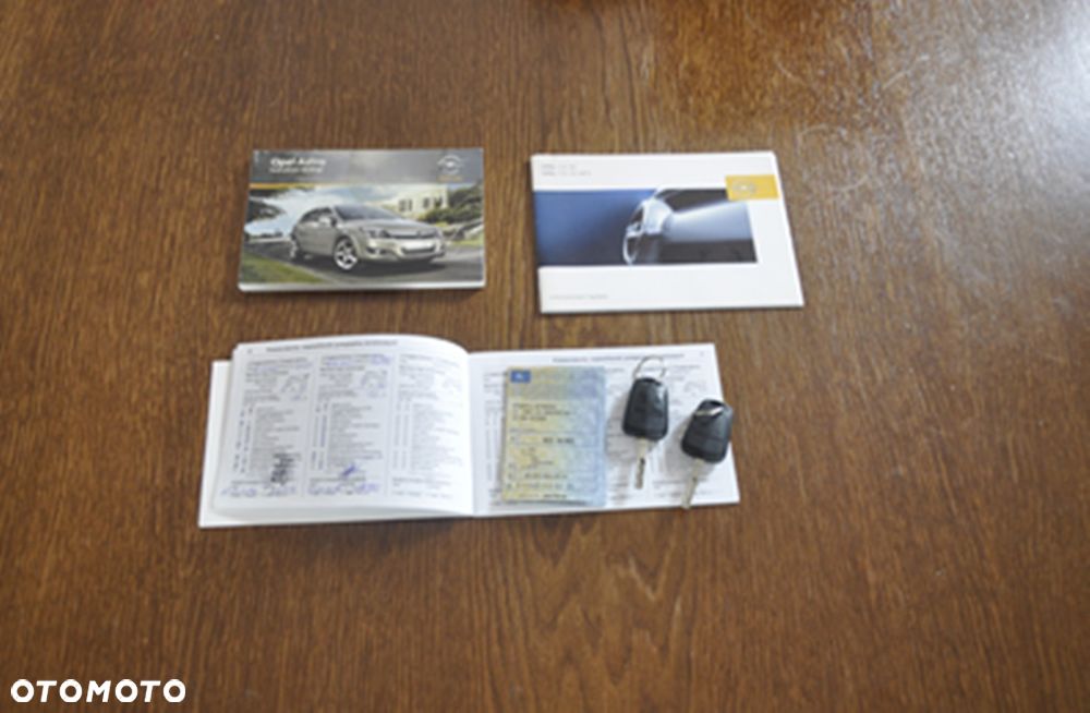 Opel Astra - 13