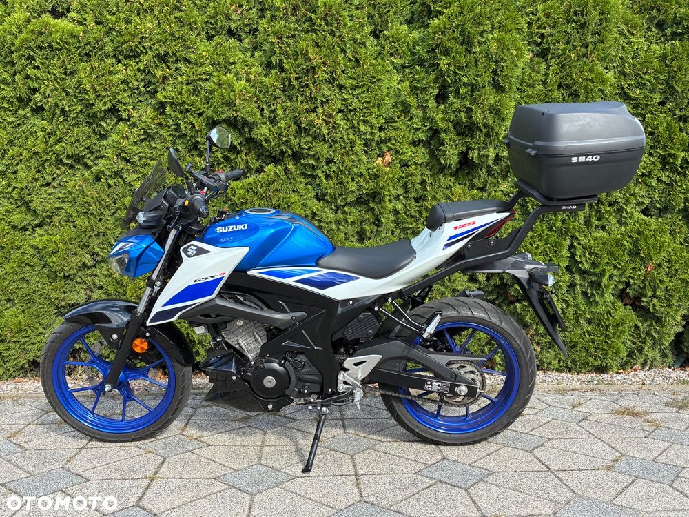 Suzuki GSX - 7