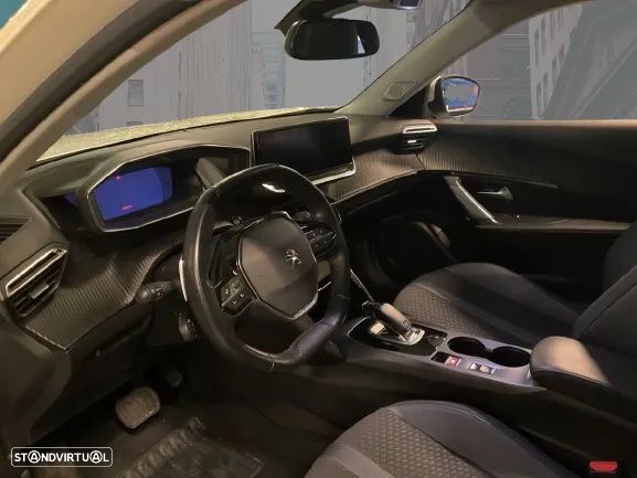 Peugeot 2008 PureTech 130 EAT8 Allure Pack - 3