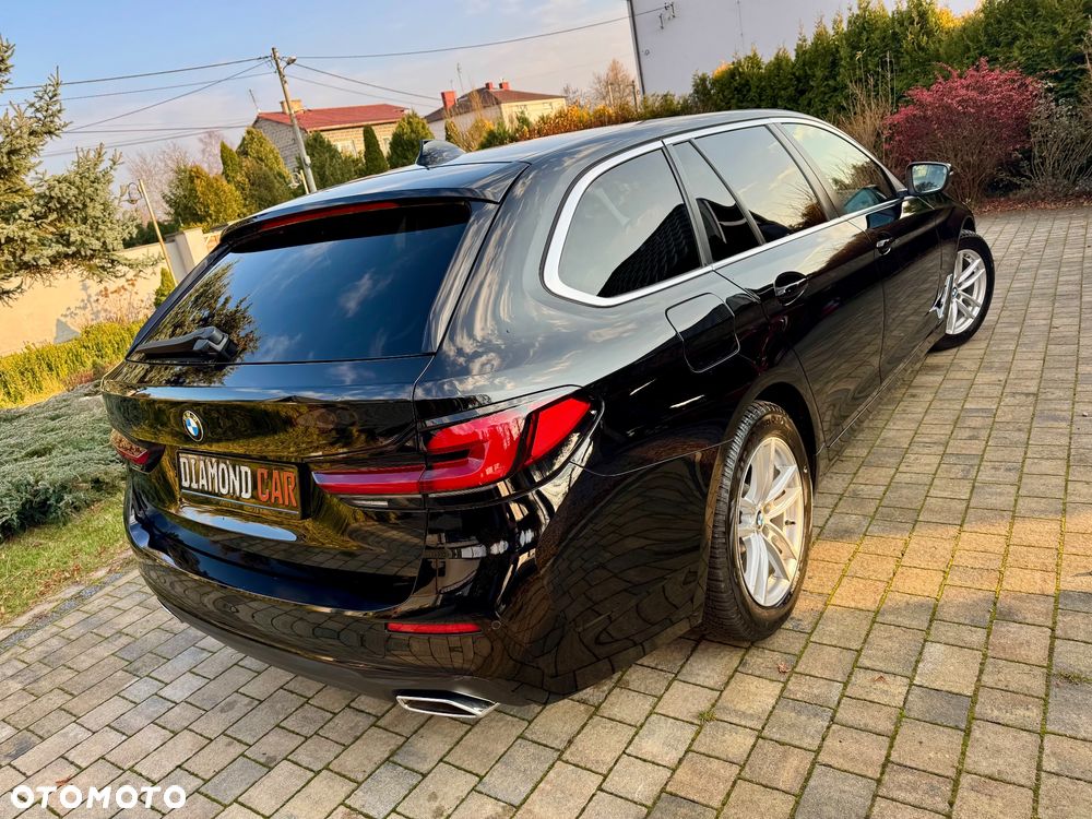 BMW Seria 5 520d Luxury Line - 12