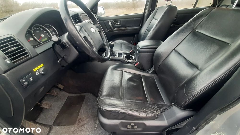 Kia Sorento 2.5 CRDi VGT EX - 6