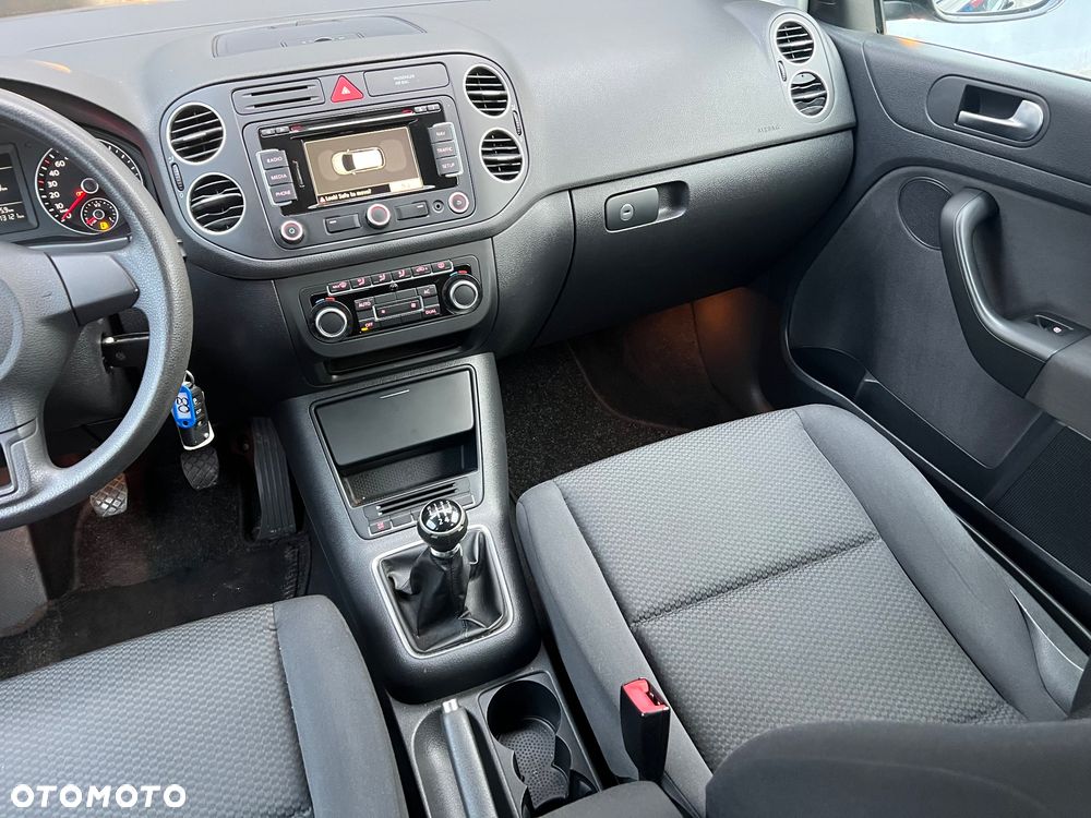 Volkswagen Golf Plus - 22