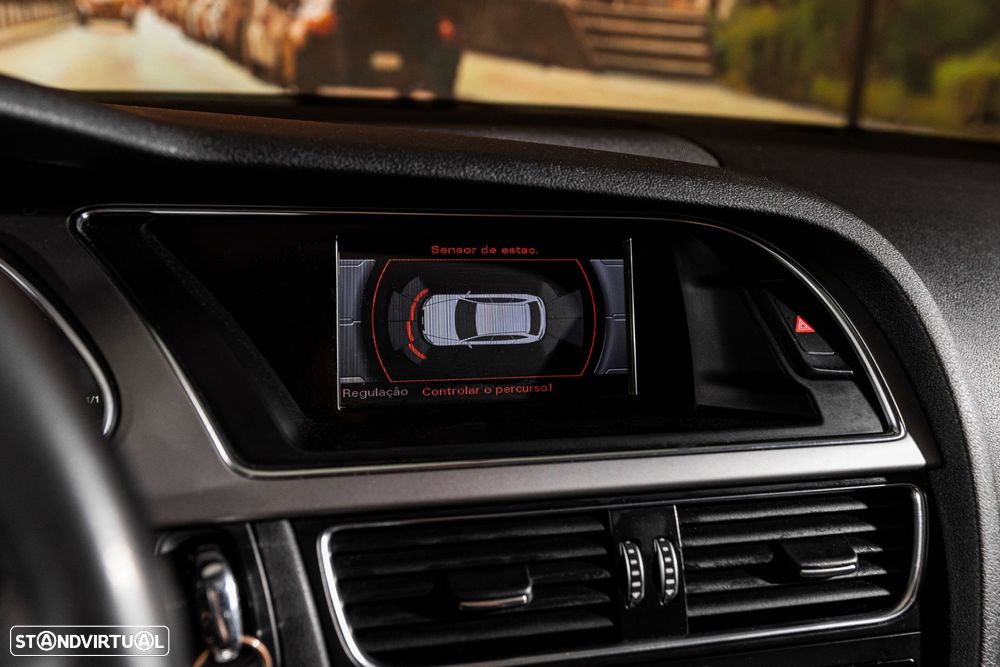 Audi A4 Avant 2.0 TDI - 13