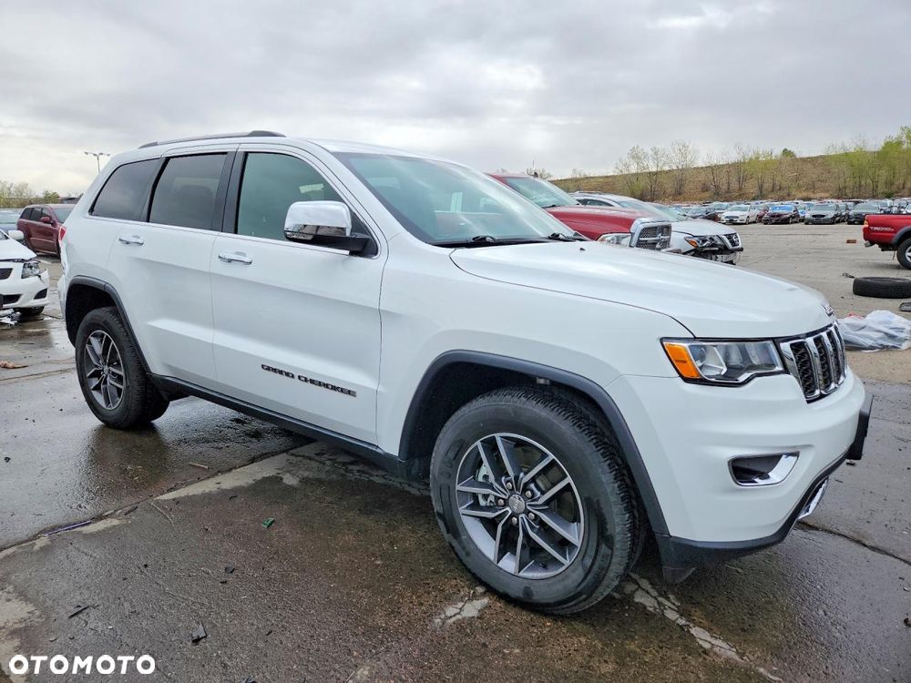 Jeep Grand Cherokee - 1
