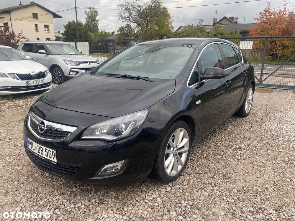 Opel Astra 1.4 Turbo Cosmo - 36