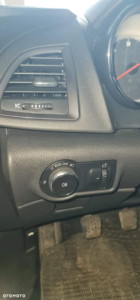Opel Astra 2.0 CDTI Sport - 18