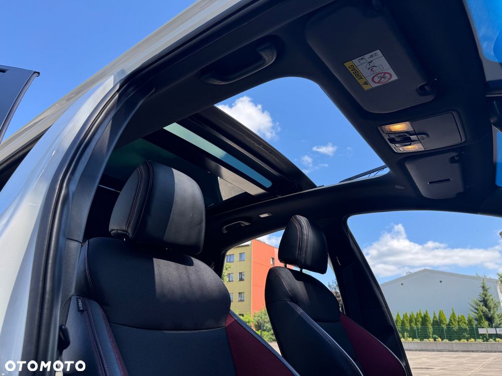 Hyundai i30 1.6 GDI Turbo Luxury - 31