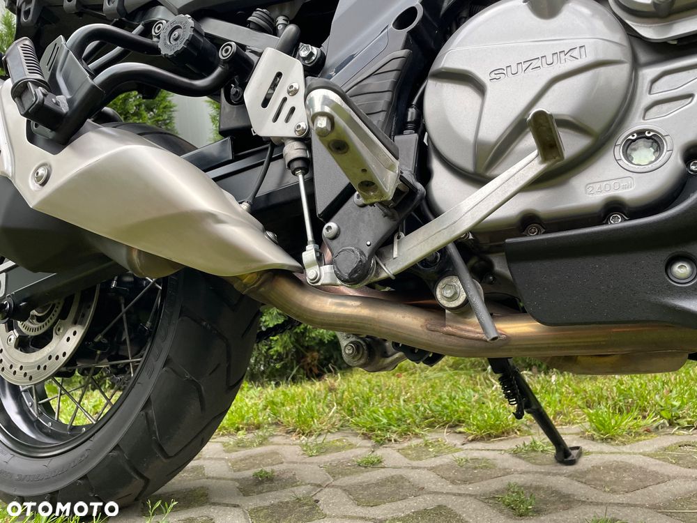 Suzuki V-STROM - 15