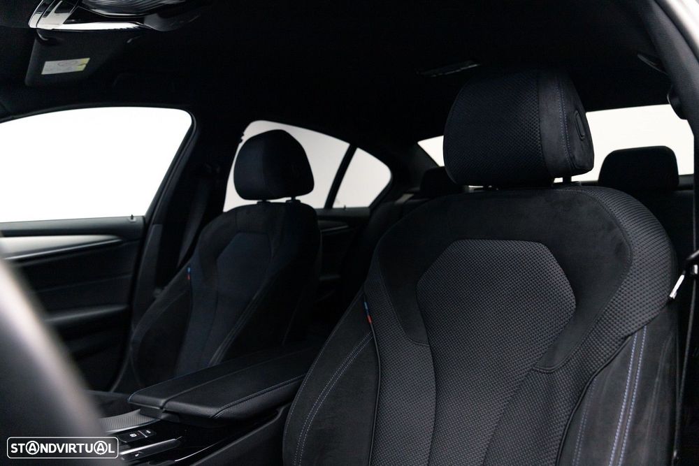 BMW 530 e iPerformance Pack M - 19