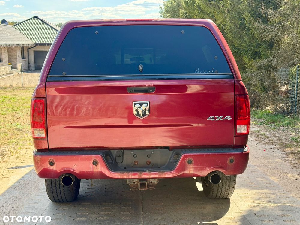 Dodge RAM 5.7 4x4 - 8