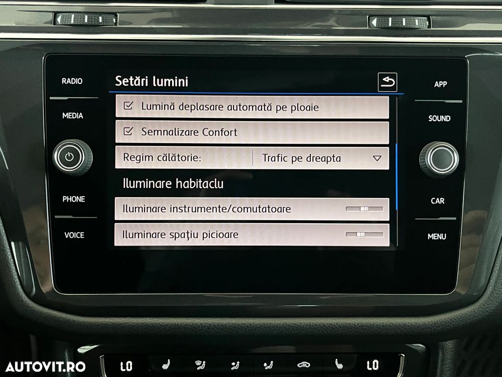 Volkswagen Tiguan - 32