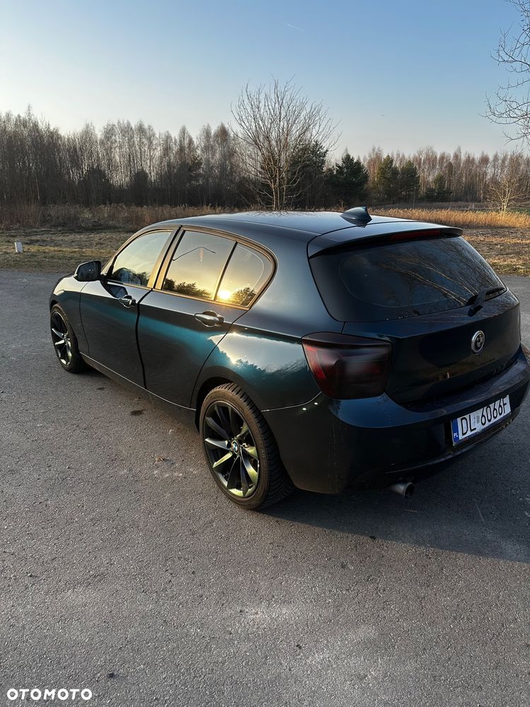 BMW Seria 1 116i - 1