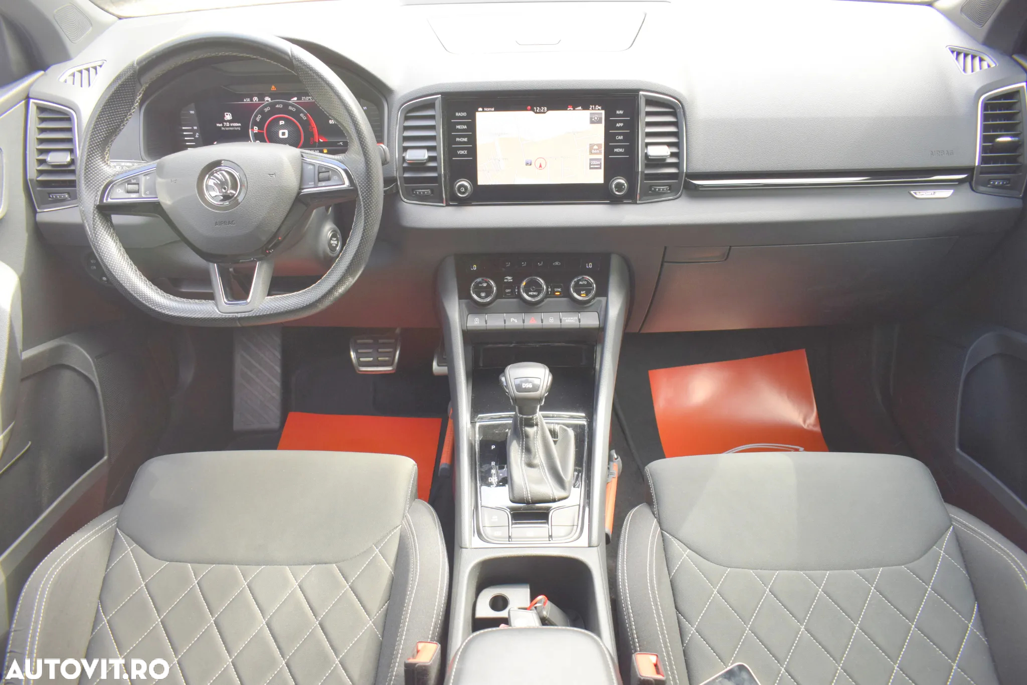 Skoda Karoq 1.5 TSI ACT DSG Sportline - 15
