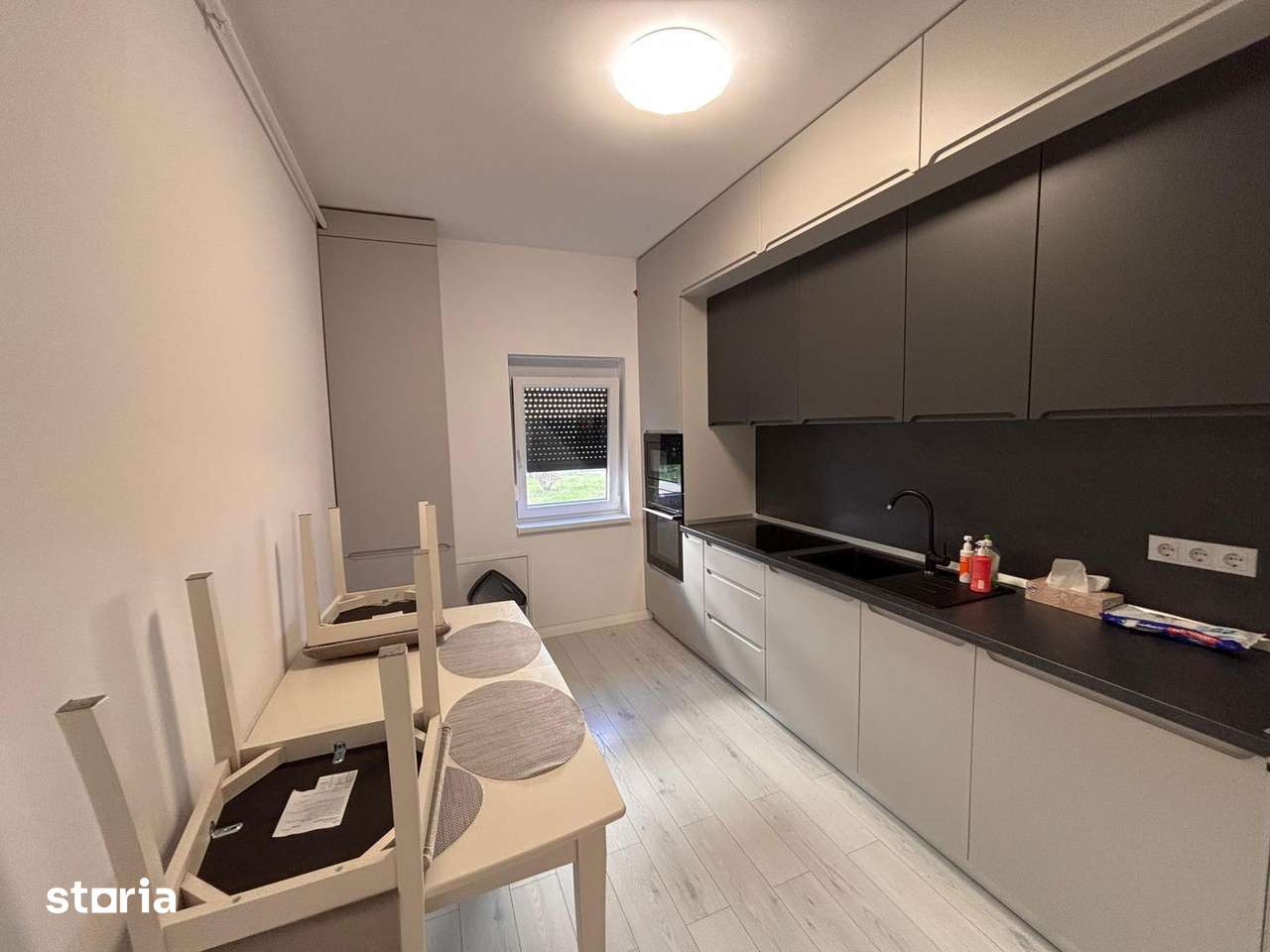 Apartament modern cu 3 camere, 2 parcări — fotografia 3