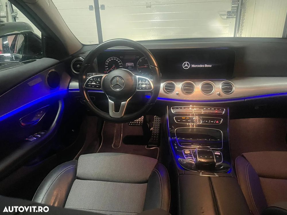Mercedes-Benz E 220 d 4Matic 9G-TRONIC Avantgarde - 15