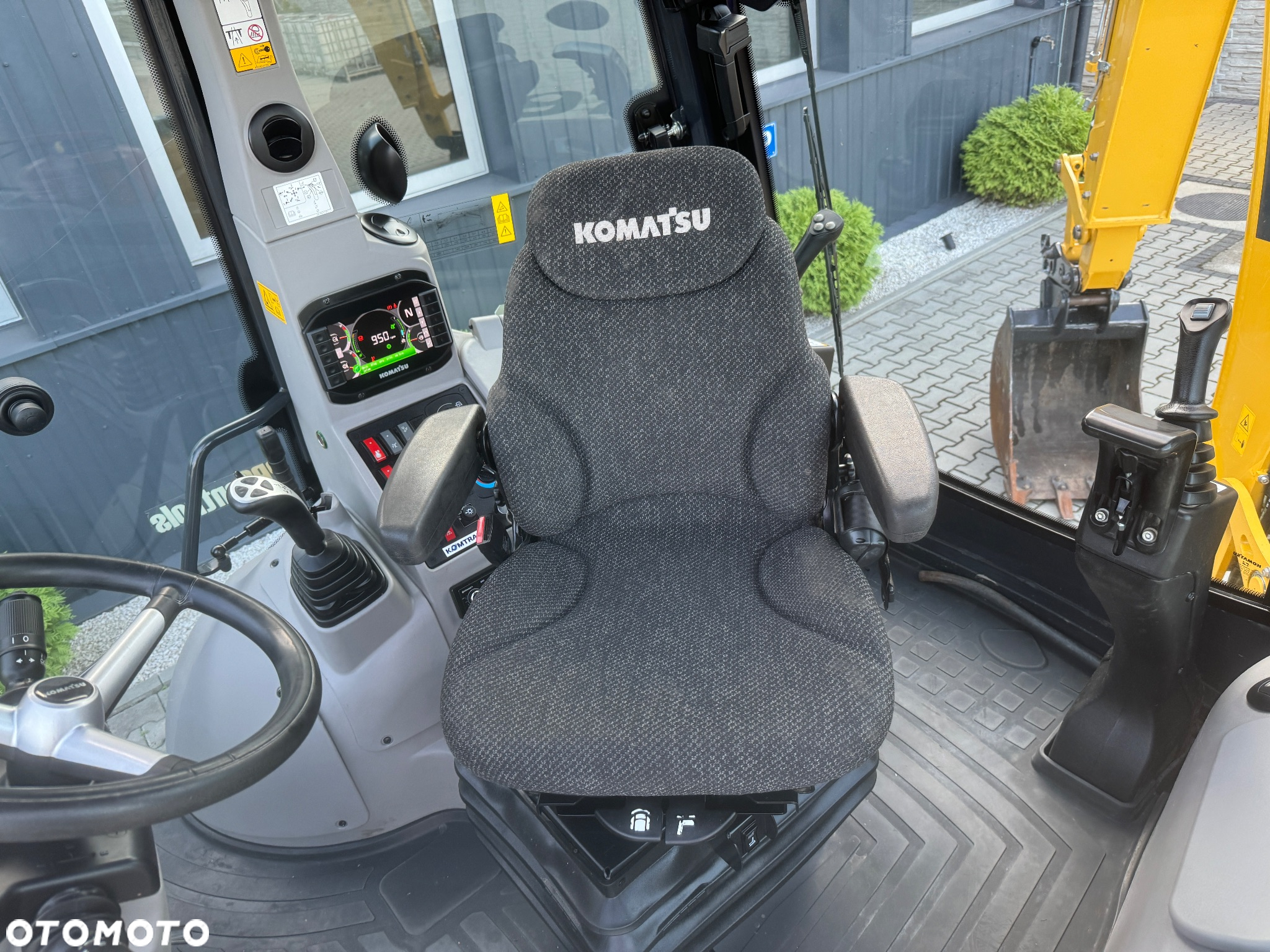 Komatsu WB 97R - 18
