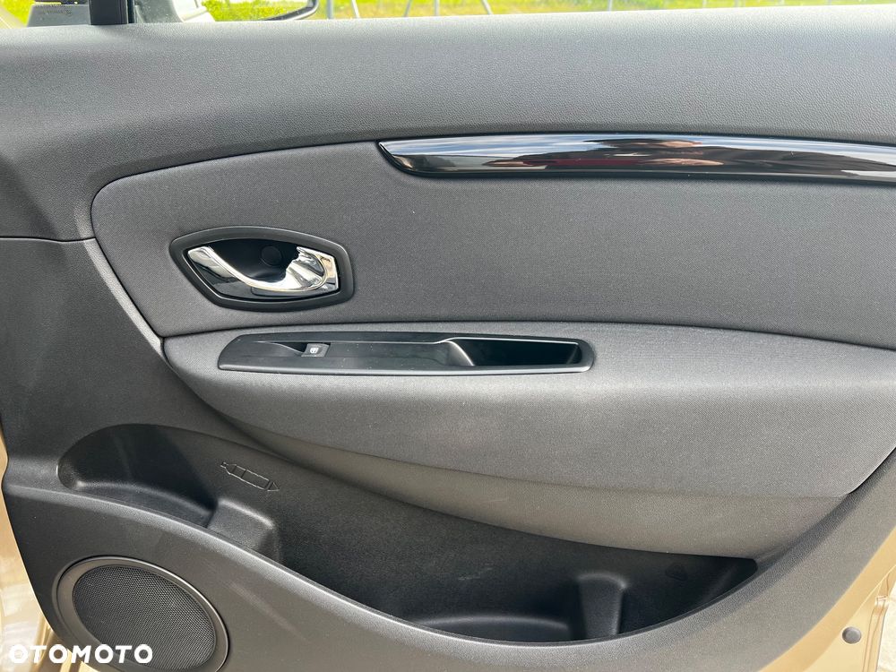 Renault Scenic ENERGY TCe 115 S&S Dynamique - 20