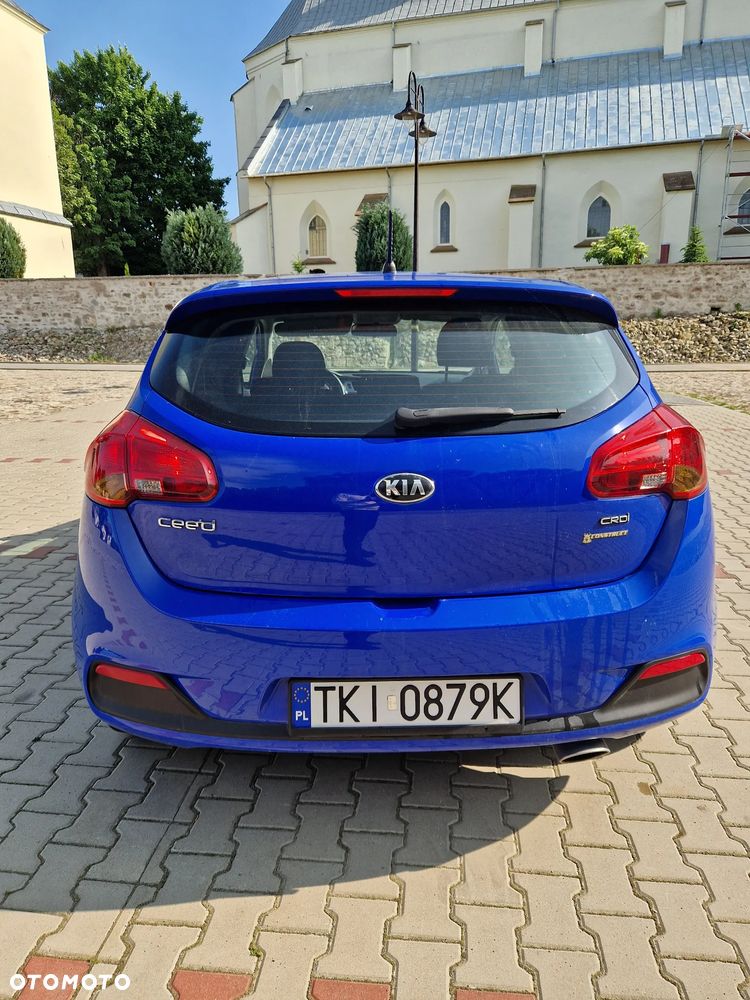 Kia Ceed - 9