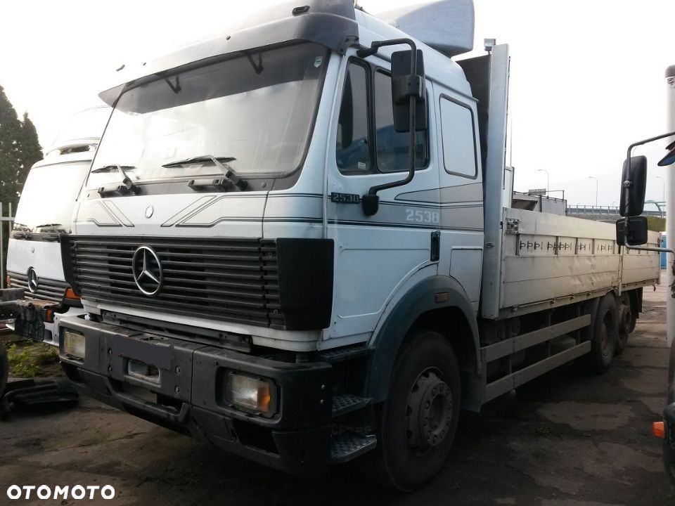 MERCEDES 2631 2634  6x2 6x4 6x6  SILNIK SKRZYNIA MOST KABINA CZĘŚCI - 1