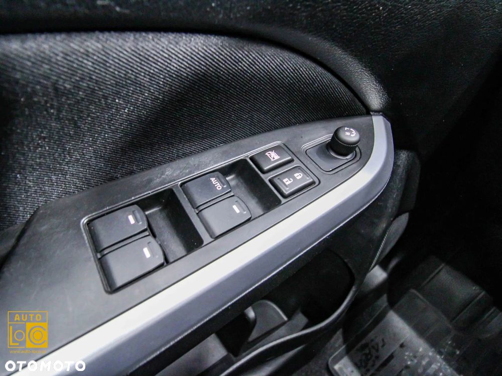Suzuki Vitara 1.6 Premium 4WD - 24