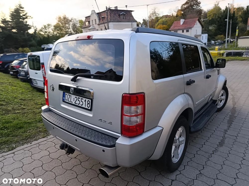 Dodge Nitro 3.7 V6 SLT 4WD - 23