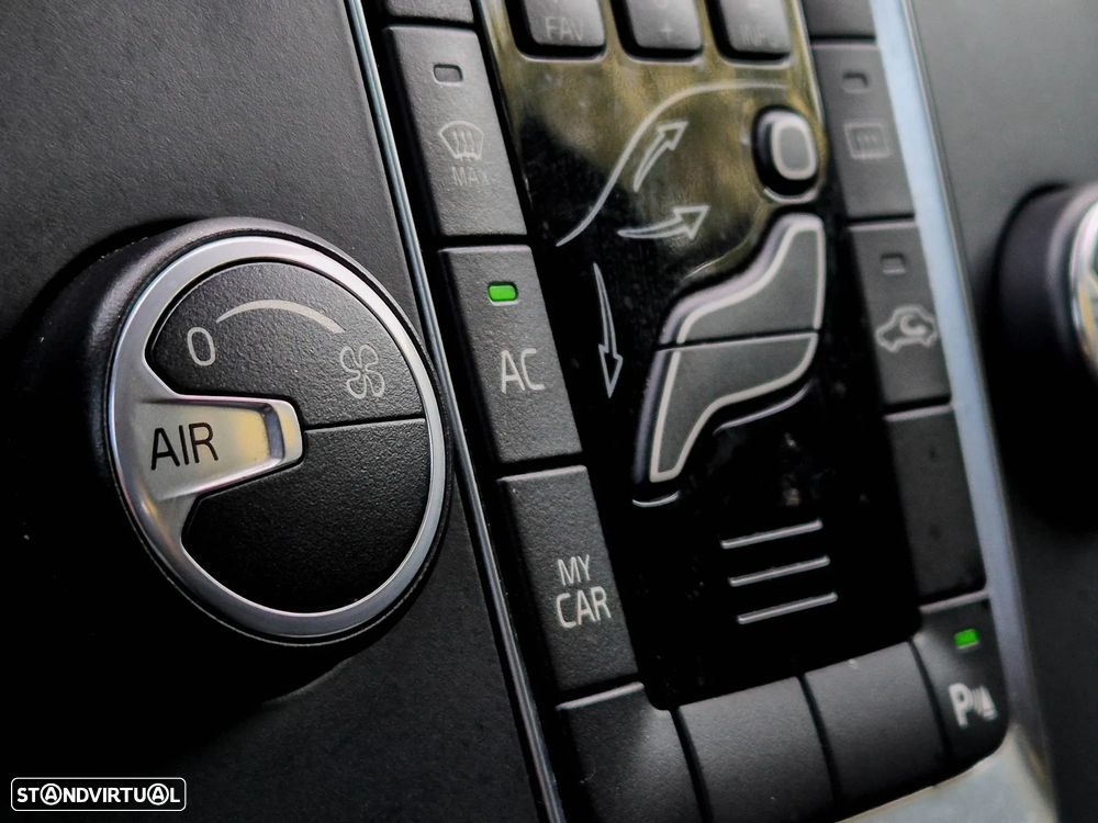Volvo V40 2.0 D2 Kinetic - 10