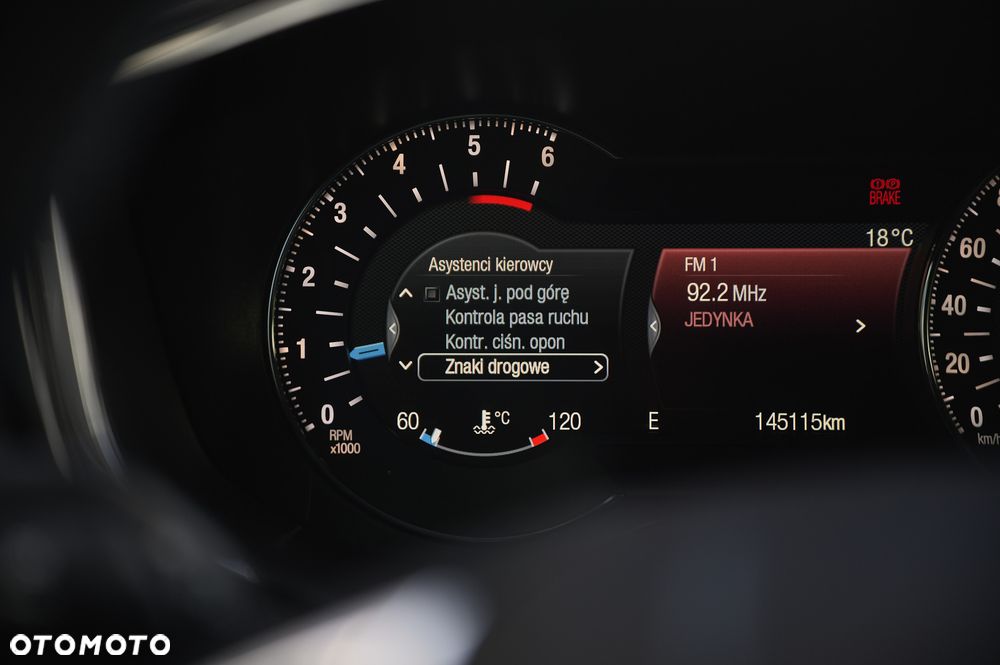 Ford Mondeo 2.0 TDCi STart-Stopp Titanium - 28