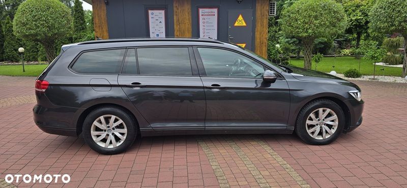 Volkswagen Passat 2.0 TDI SCR Comfortline DSG - 14